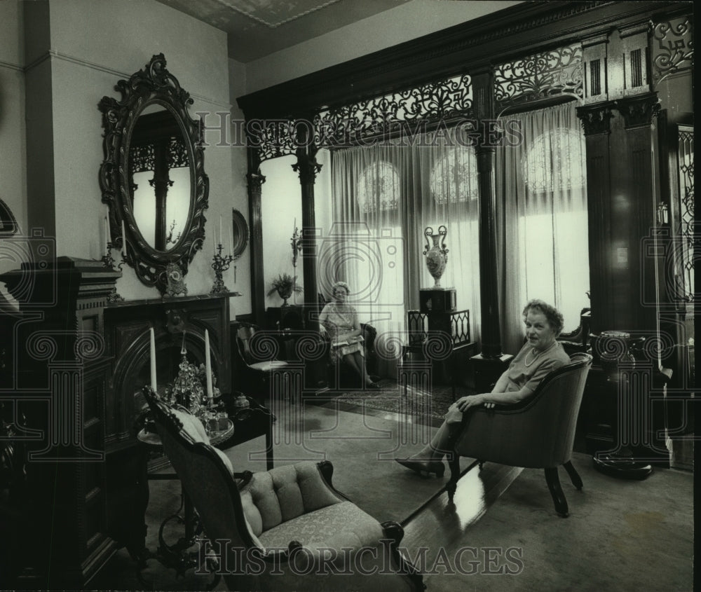 1970 Press Photo Reception hall in the Gordon House, 1216 Government St., Mobile- Historic Images