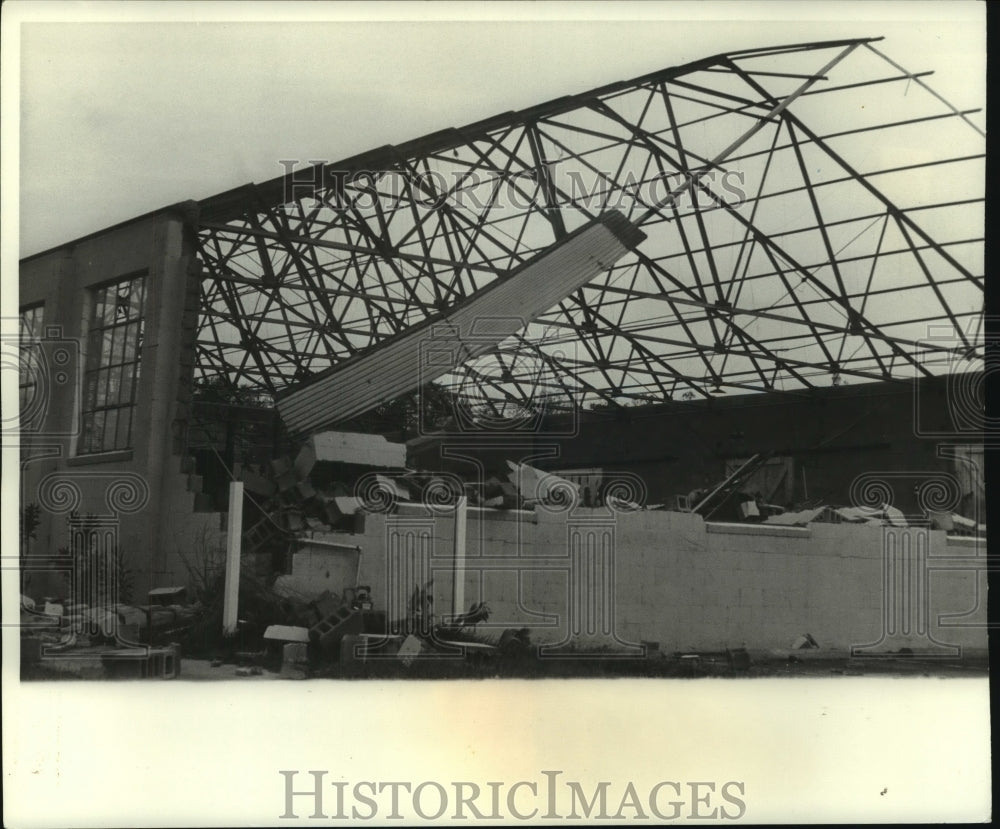 1979 Press Photo Warehouse in Fairhope, Alabama, Destroyed by Hurricane Frederic- Historic Images