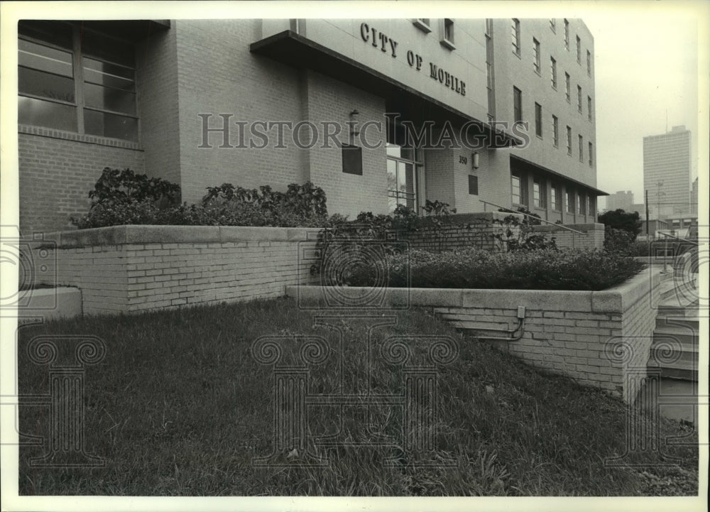 Press Photo Exterior of City Hall Annex on St. Joseph&#39;s Street, Mobile, Alabama- Historic Images