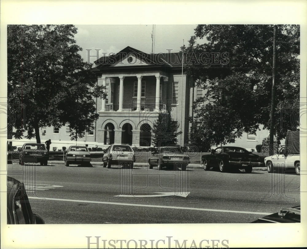 1984 Press Photo Exterior of Choctaw County Courthouse, Alabama- Historic Images