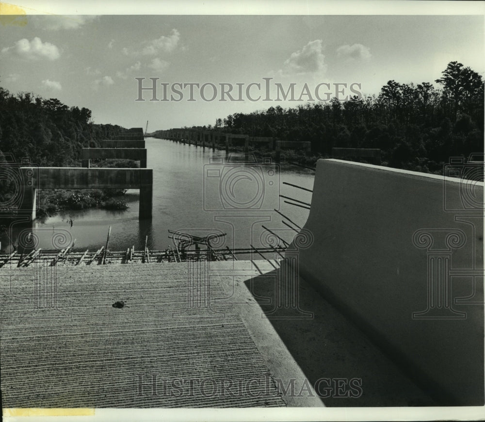 1980 Press Photo I-65 Bridge construction, Alabama- Historic Images