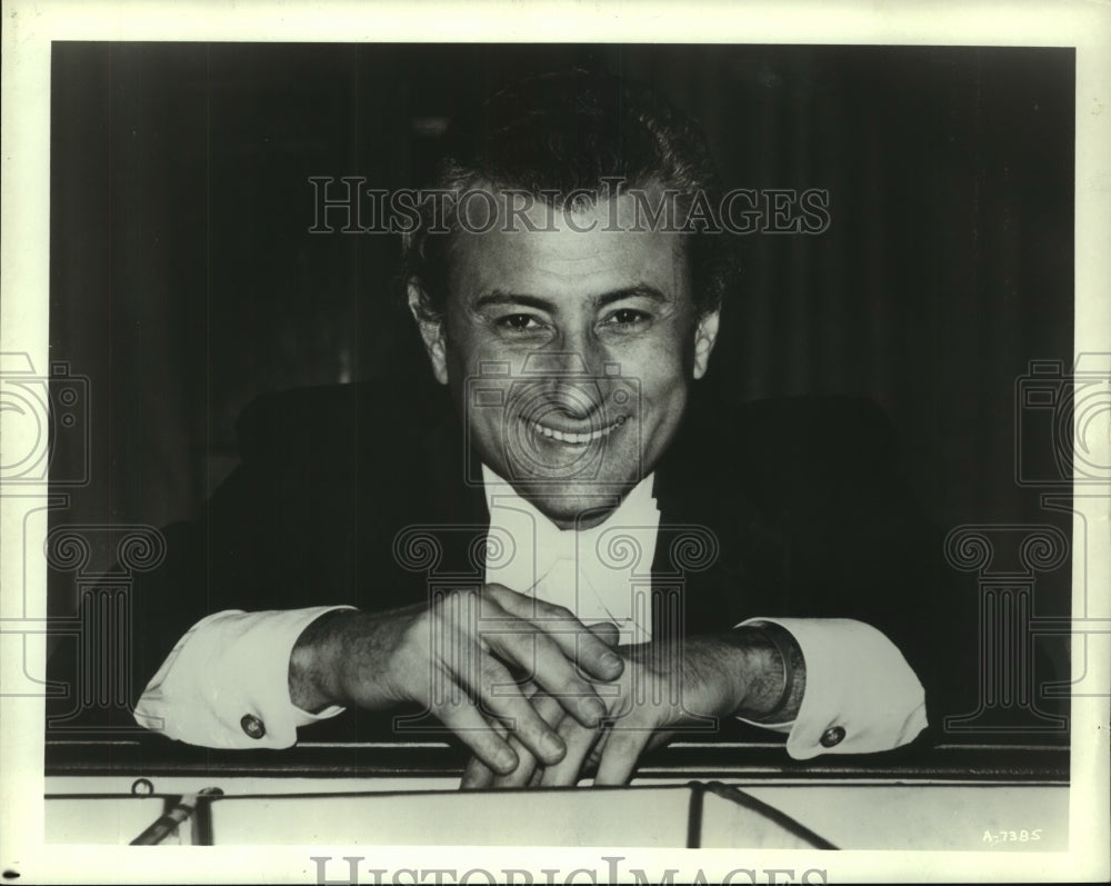 1982 Press Photo Pianist David Bar- Illian - amra04649- Historic Images