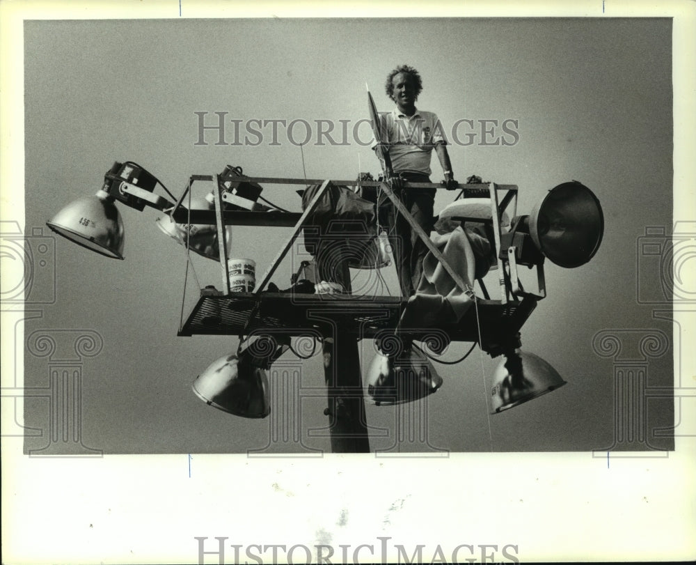 1988 Press Photo Dennis Abbot at Softball City, Mobile- Historic Images