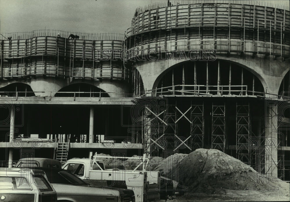 1985 Press Photo Construction on Exterior of New Providence Hospital, Alabama- Historic Images