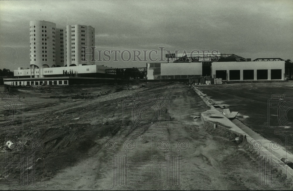 1986 Press Photo Providence Hospital construction site, Alabama- Historic Images