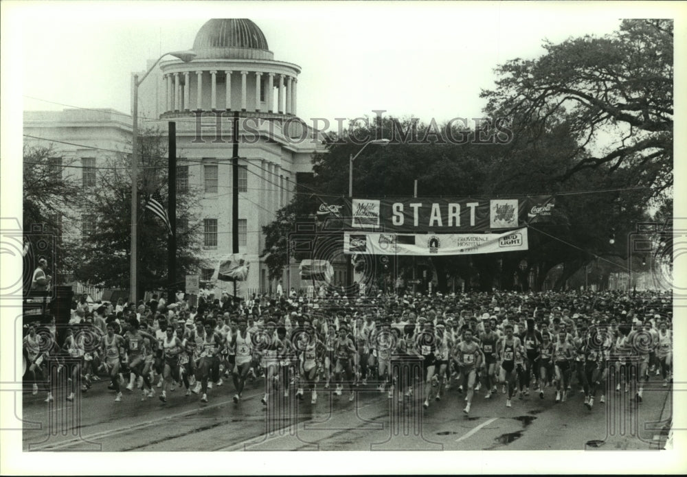 1991 Press Photo Starting Line of 10K race, Mobile, Alabama- Historic Images