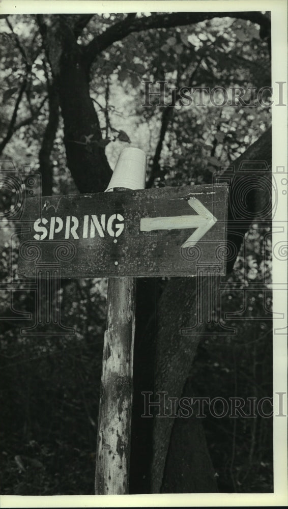 1986 Press Photo Street Sign at Stanley&#39;s Crossroads, Alabama - amra07180- Historic Images