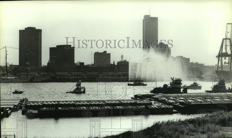 Load image into Gallery viewer, Press Photo Barges at Tenn-Tom celebration in Alabama - amra07889

