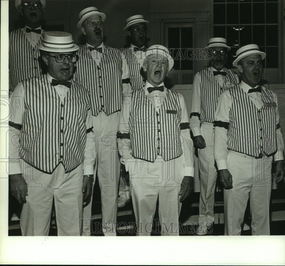 1991 Press Photo Barbershop Quartet Performs, Alabama - amra08526- Historic Images