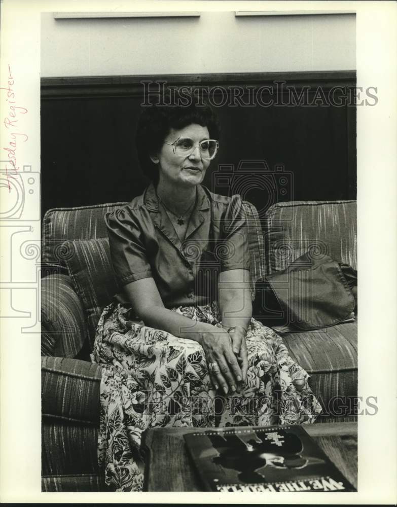 1990 Press Photo Rebecca Young, Mobile, Alabama- Historic Images