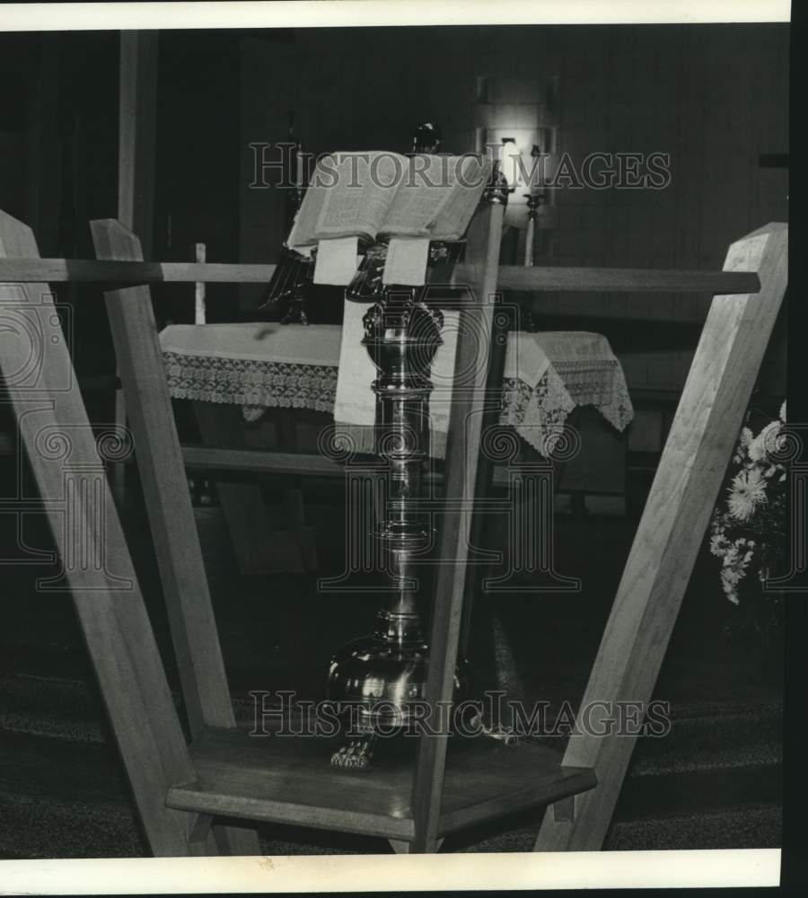 1982 Press Photo Interior of Church of the Good Shepard, Toulminville, Alabama- Historic Images