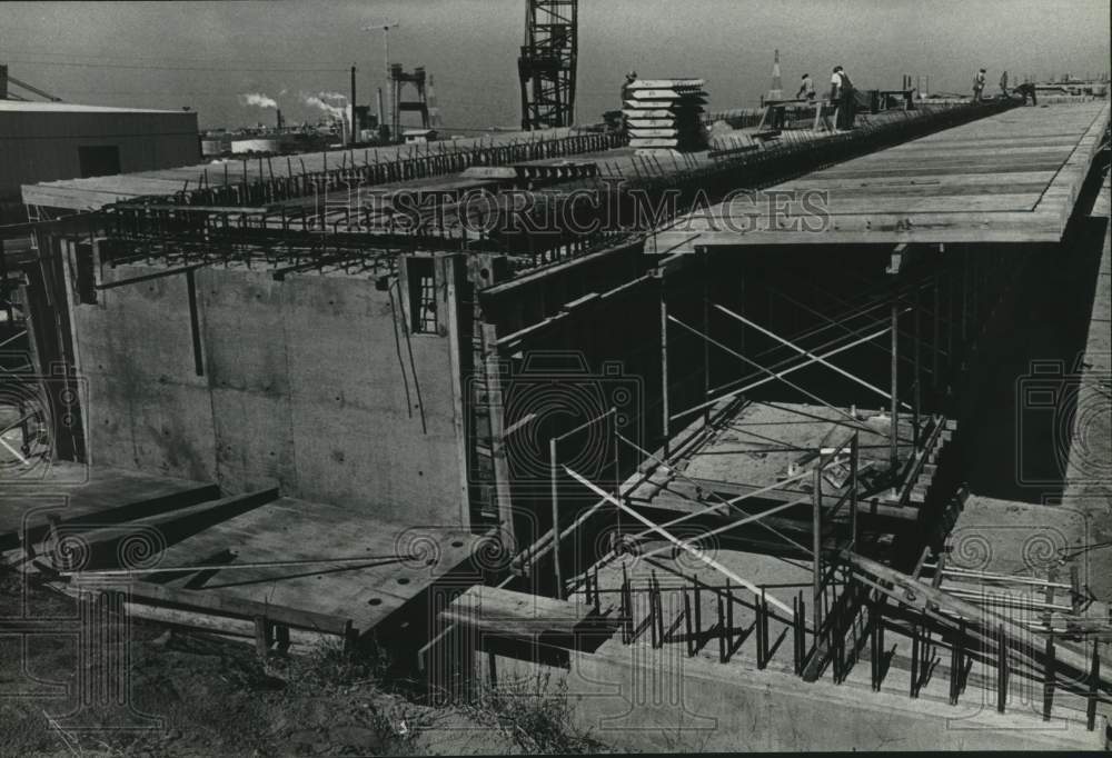 1987 Press Photo Cochrane Bridge construction site, Alabama- Historic Images