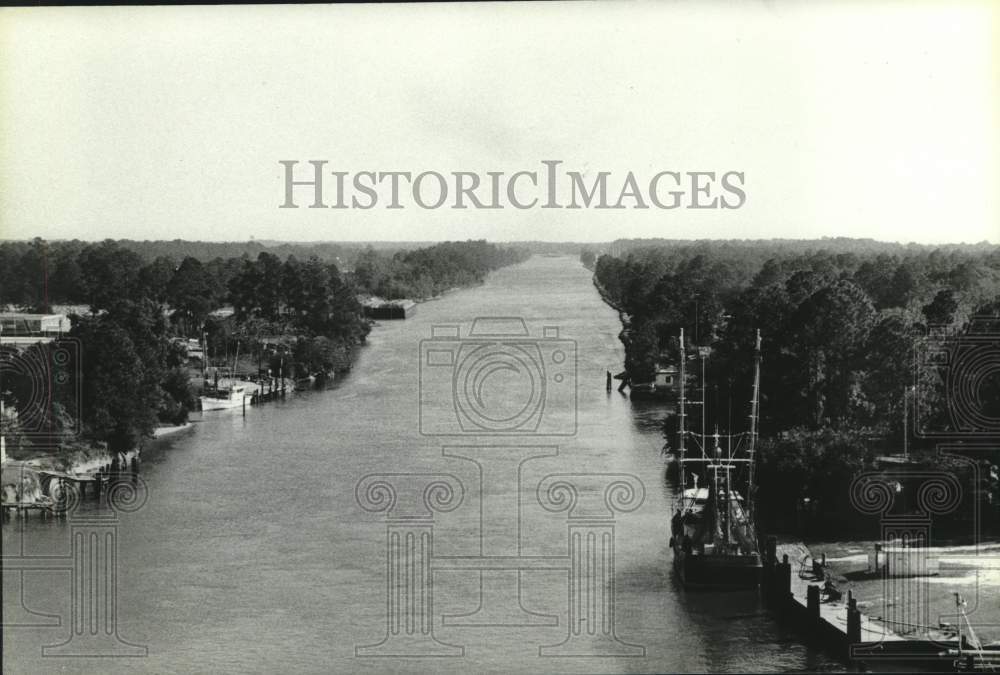 1987 Press Photo Intracoastal Canal Seen From W. C. Holmes Bridge in Gulf Shores- Historic Images