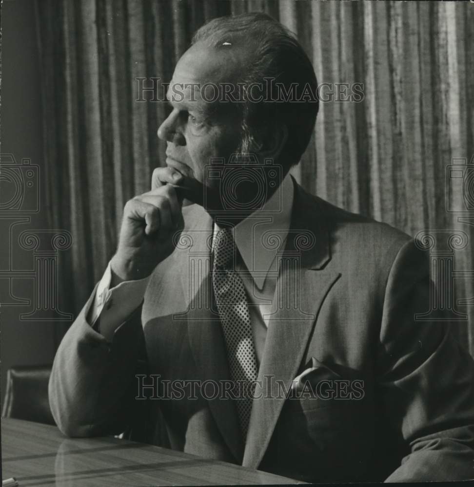 1971 Press Photo Radio host Paul Harvey in Alabama - amra10487- Historic Images