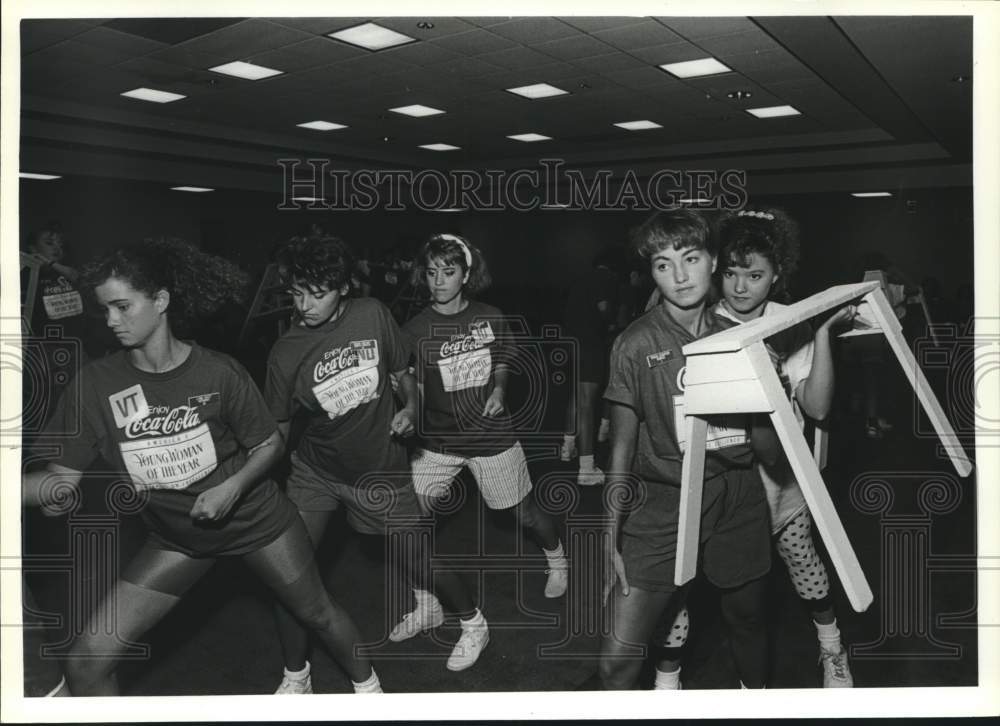 1990 Press Photo Jr. Miss contestants practice dance routine in Alabama- Historic Images