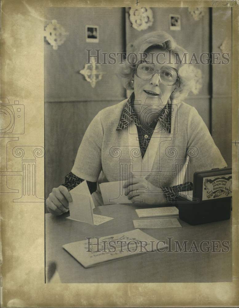 Load image into Gallery viewer, Press Photo Dorothy Stickley - ata01337
