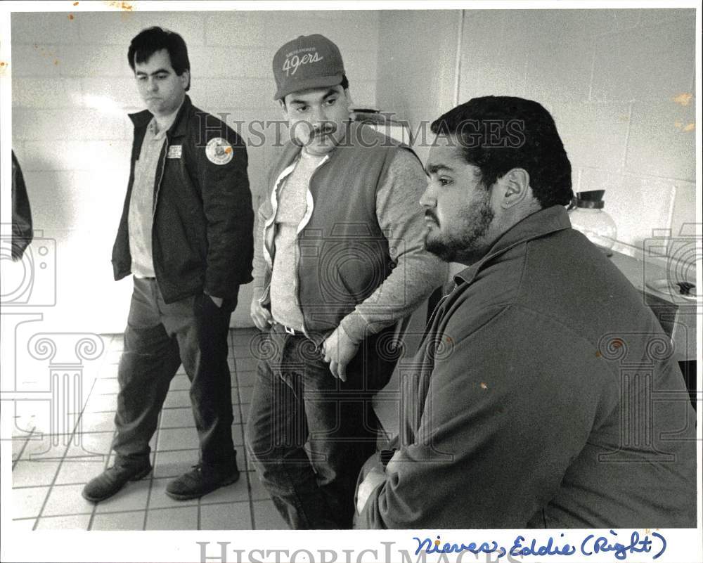 1990 Press Photo Trio of Public Works Department Employees in Stamford- Historic Images