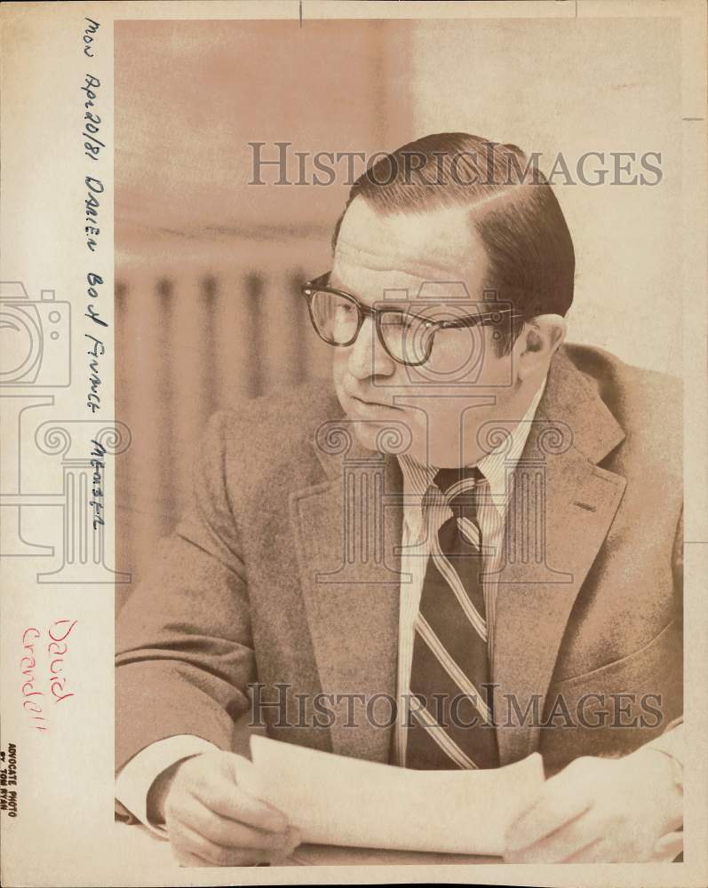 1981 Press Photo Darien Board of Finance Member David Crandall - ctaa16471- Historic Images