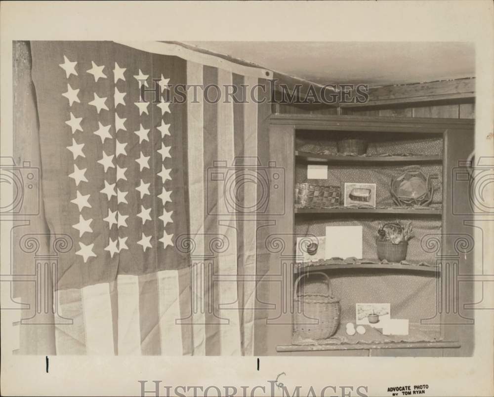 1978 Press Photo American Flag hung from Wall near Antiques - ctaa26960- Historic Images