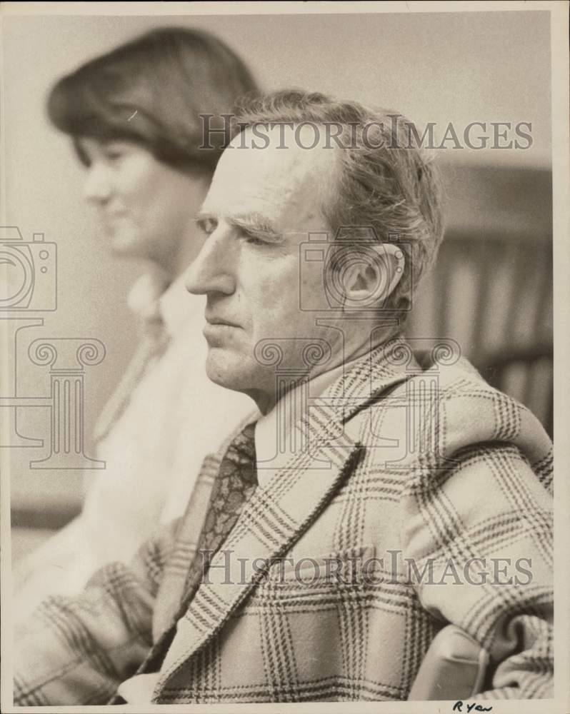 1979 Press Photo Darien Selectman Norman Seagram with Carolyn Brotherton- Historic Images