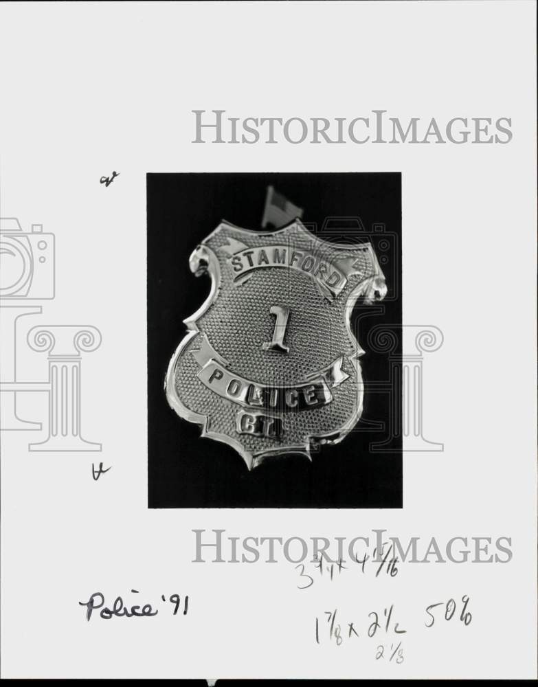 1991 Press Photo Stamford Police Department Badge #1 of Frank P. Loglisci- Historic Images