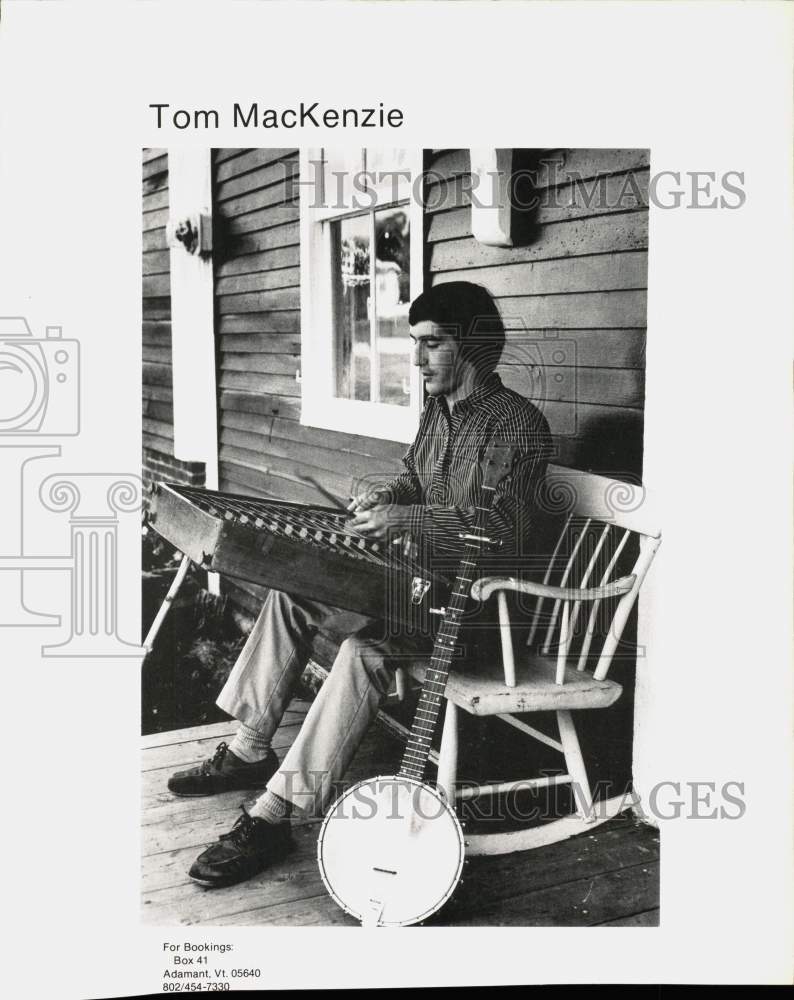 Press Photo Musician Tom MacKenzie - ctgp00988- Historic Images