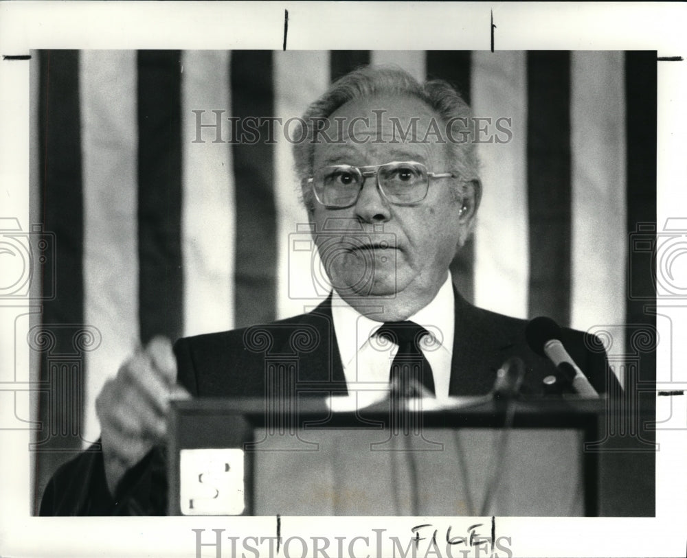 1988 Press Photo Judge Frank Battisti- Historic Images