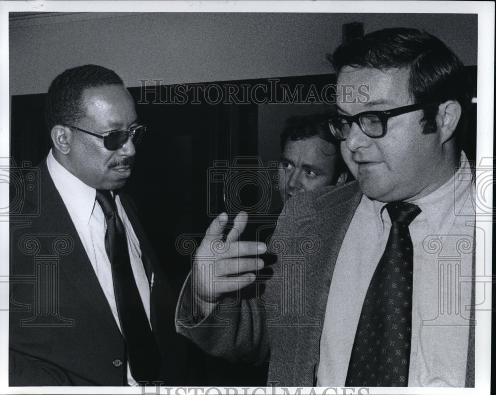 1974 Press Photo  Ronny Bey and Attorney Harry A. Hanna - Historic Images