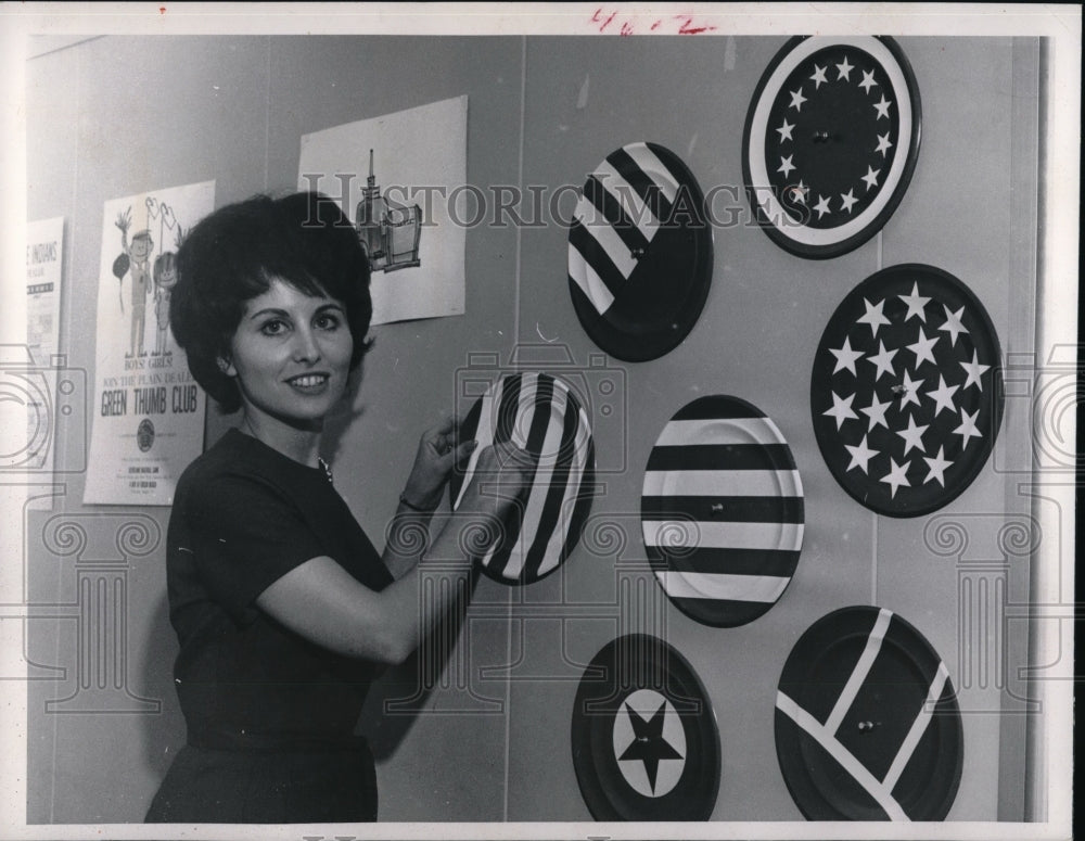 1965 Press Photo Mrs. Julie Beier PD Personnel- Historic Images