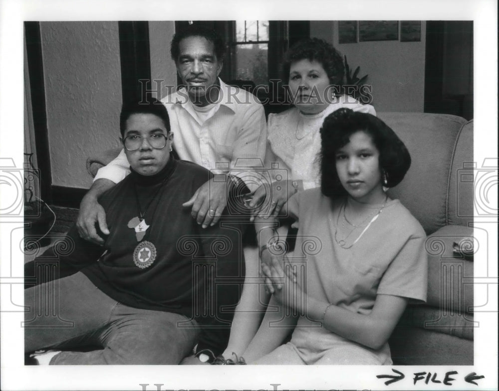 1989 Press Photo LaVell &amp; Heidi Austin &amp; kids LaVell Jr &amp; Andrea- Historic Images