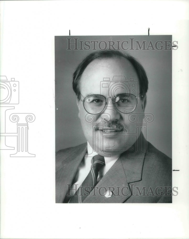 1991 Press Photo E. Ken Burkhard of Lorain County Elyria Council races- Historic Images