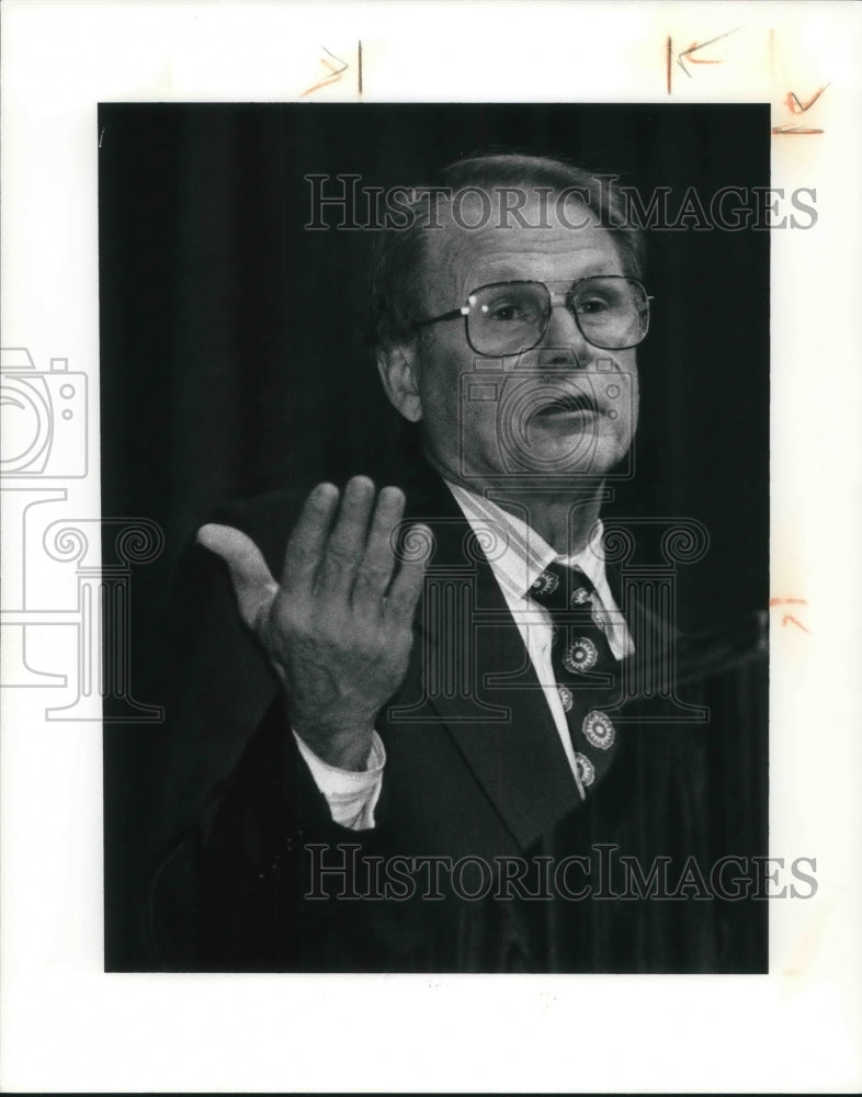 1991 Press Photo Prof. David Bowers of Case Western Reserve University,- Historic Images