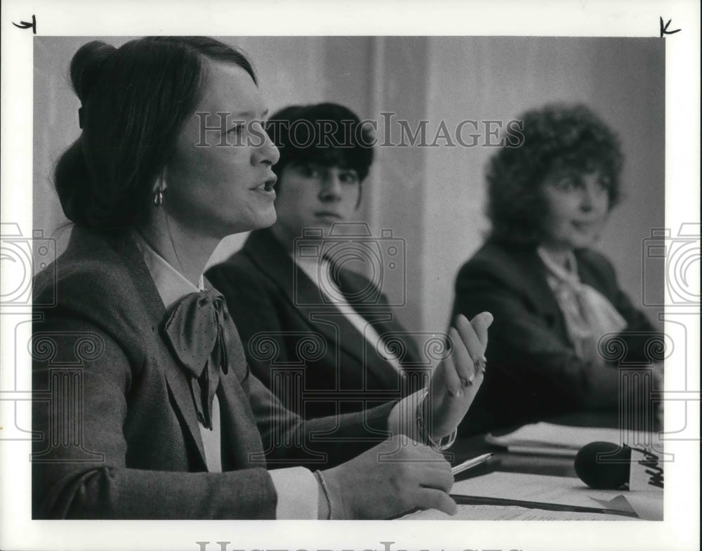 1985 Press Photo Yvonne Bolitho, Pres of Parenthood of Ohio, S Levine,P Riehm- Historic Images