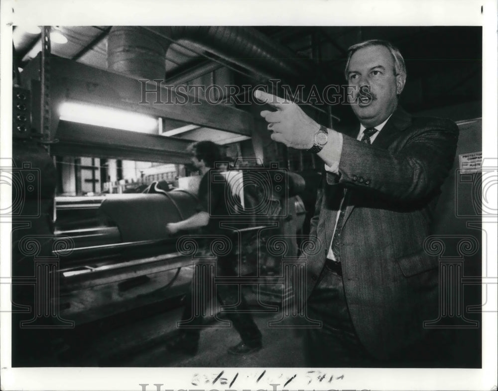 1991 Press Photo TRC Owner Bruce Bowers, Ohio&#39;s Person of the Year- Historic Images