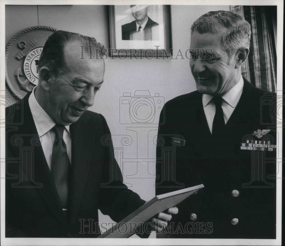 1972 Press Photo Dwight Boyer Honored by Coast Guard Rear Adm. W.A. Jenkins- Historic Images