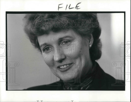 1988 Press Photo Inspector-General of Pentagon Jun Gibbs Brown