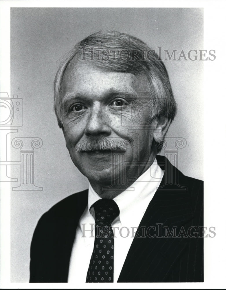 1989 Press Photo Van Carson Squire Sanders and Dempsey Environmental Law- Historic Images