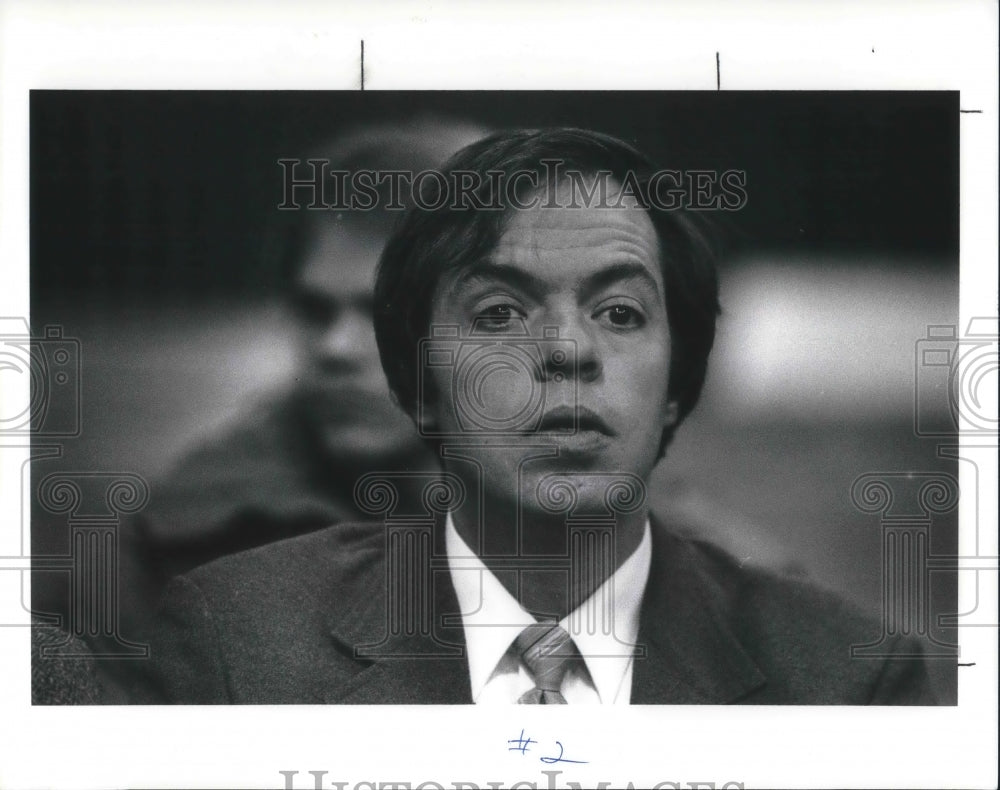 1991 Press Photo William J. DiGiovanni Jr. shaker Hts. Bailiff faces the court o- Historic Images