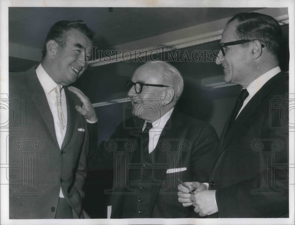 1968 Press Photo John Carwey Dan Duffy Saul Stillman - Historic Images