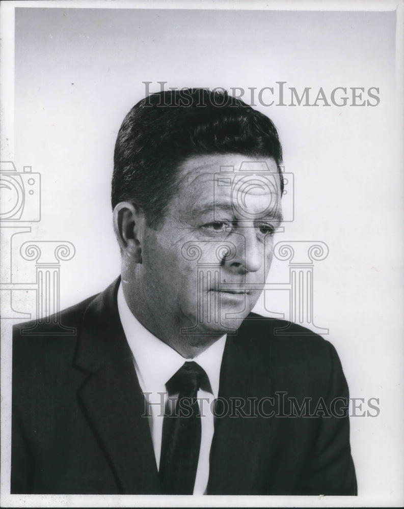 1970 Press Photo Bob Eberhardt Officer Parents with Partners- Historic Images