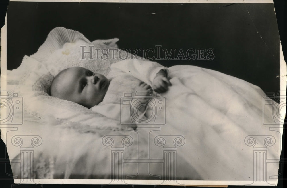 1930 Press Photo christening of baby Princess Margaret Rose at Buckingham Palace- Historic Images