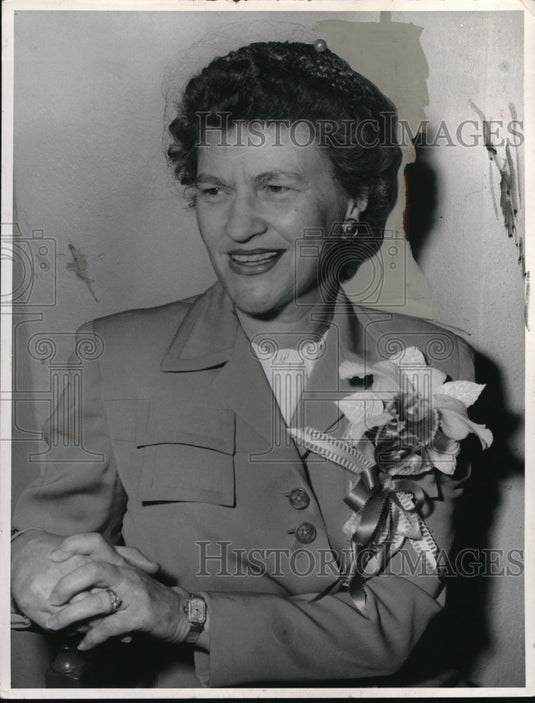 1953 Press Photo Mrs Kenneth Akers - Historic Images