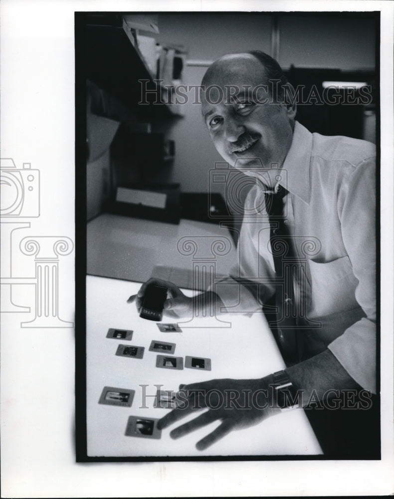 1980 Press Photo Arnold H. Drapkin Pictures Editor Time Magazine- Historic Images