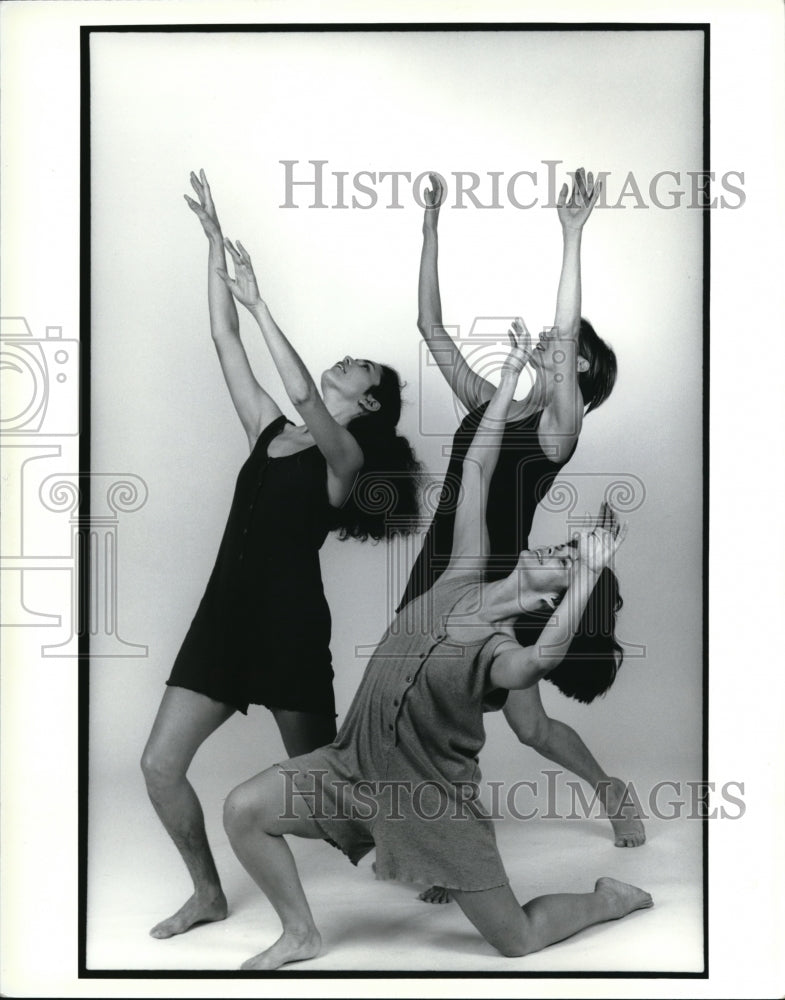 1995 Press Photo Dancers Karen Allgirl, Lynn Tabor, Lynn Deering- Historic Images