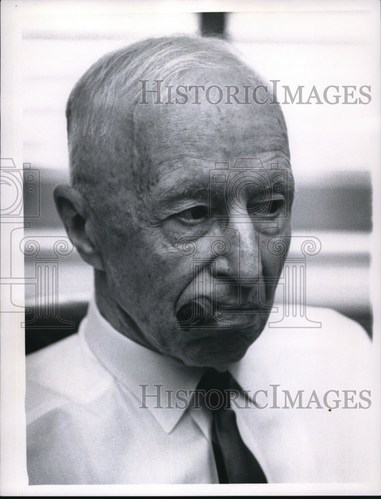 1966 Press Photo Carl D. Friebolin, a US Bankcruptcy Court referee- Historic Images