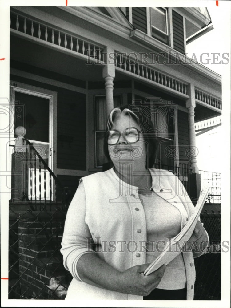 1980 Press Photo Ethel Feliciano Vista Worker- Historic Images