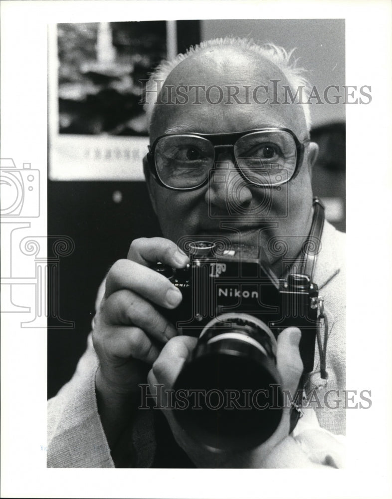 1985 Press Photo Tibor Gasparak Photographer - Historic Images
