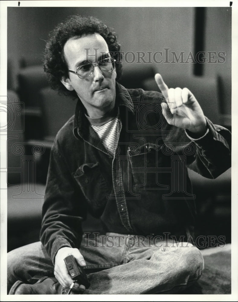 1984 Press Photo Terry Coyne director of the Quail Hollow dinner theater- Historic Images