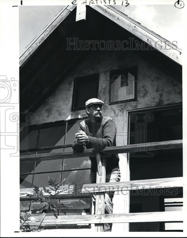 1989 Press Photo Carl Flord, Sculptor - Historic Images
