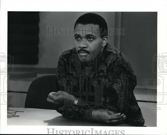 1991 Press Photo Tony Harris TV Entertainment Reporter- Historic Images